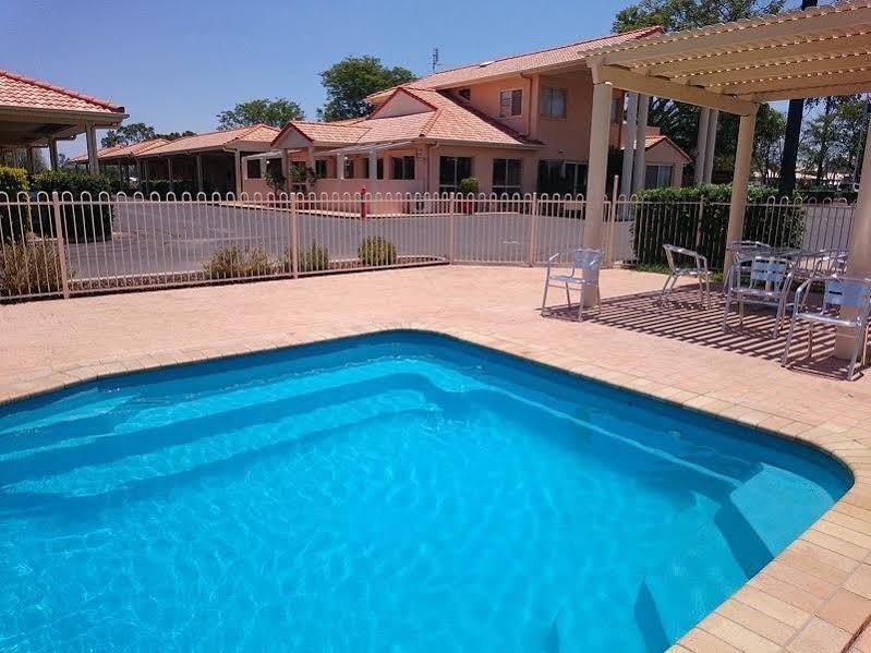 Country Roads Motor Inn Goondiwindi Eksteriør bilde
